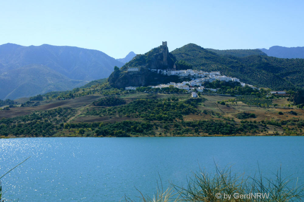 Embalse de Zahara-el Gastor, Zahara, Sierra de Grazalema, Spain (Spanien)