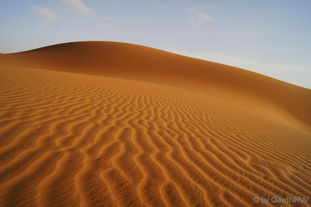 Evening Mood at Erg Chebbi, Sahara near Erfoud, Morocco - Abendstimmung Erg Chebbi, nahe Erfoud, Marokko
