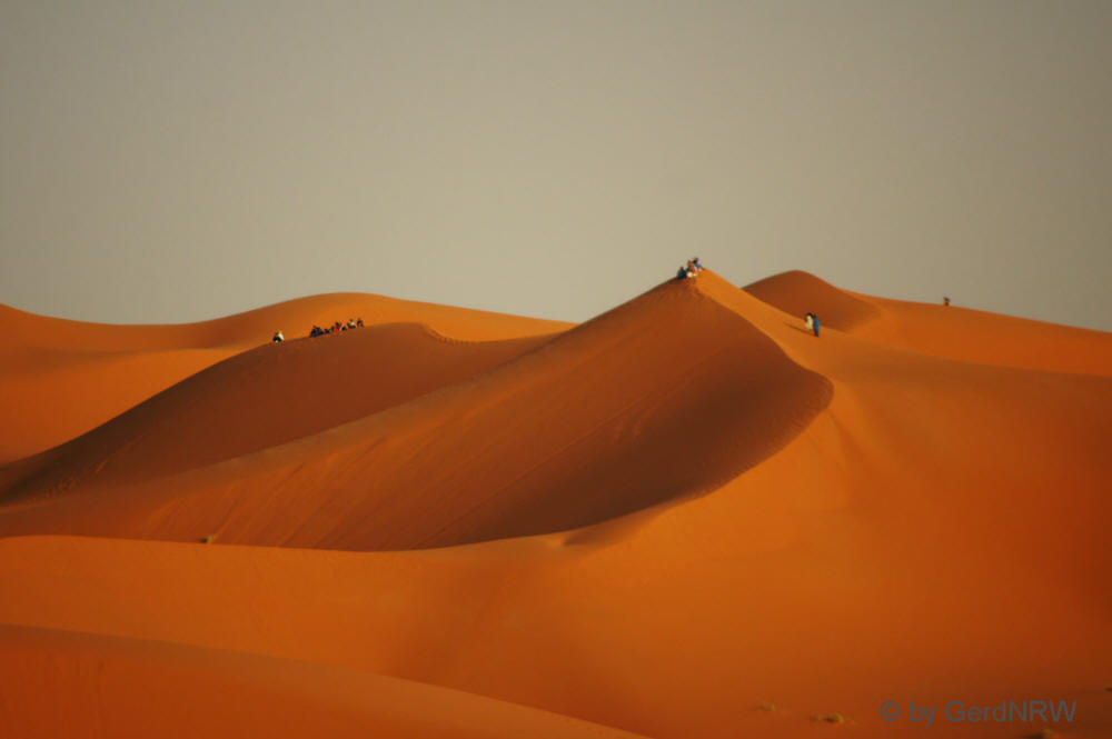 Evening Mood at Erg Chebbi, Sahara near Erfoud, Morocco - Abendstimmung Erg Chebbi, nahe Erfoud, Marokko