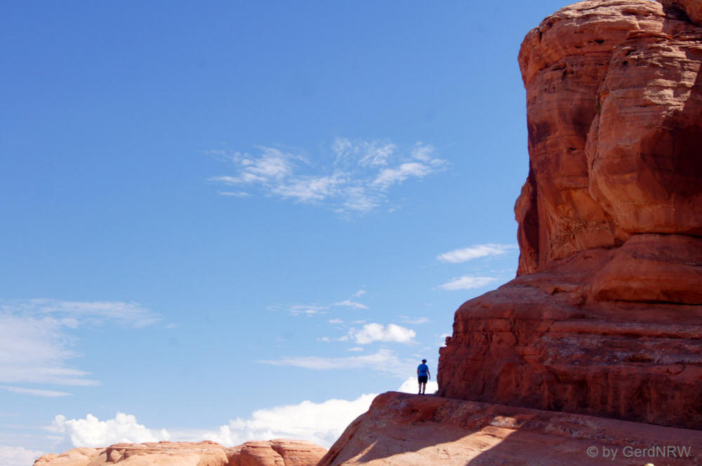 Along the hike path to Delicate Arch, Arches Nationalpark, Utah, USA