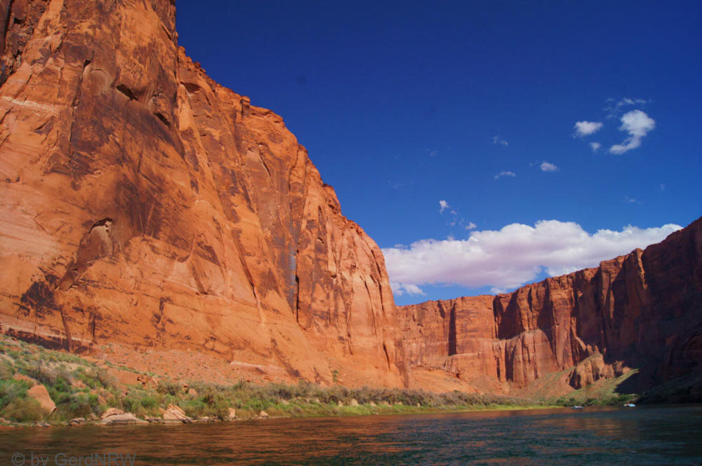 Colorado River Boat Trip, Glen Canyon, near Page, Arizona, USA