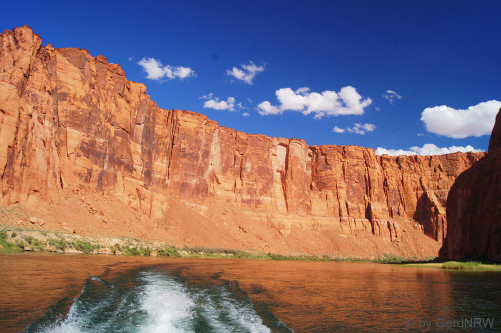 Colorado River Boat Trip, Glen Canyon, near Page, Arizona, USA