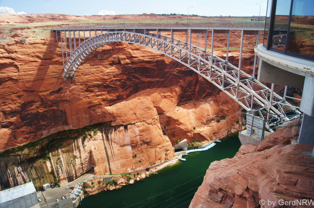 700 ft (215 m) high Glen Canyon Bridge, near Page, Arizona - USA