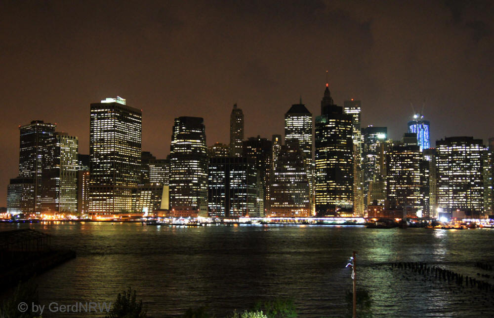 View from Brooklyn Heights Promenade towards Manhattan, New York, USA - Manhattan, Blick von der Brooklyn Heights Promenade auf Manhattan, New York, USA